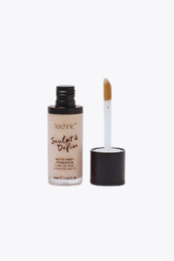 Technic Pro Finish Matte Fix Foundation (30ml) - Image 2